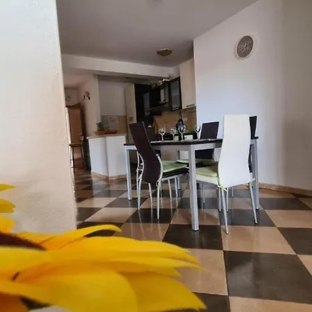 Apartment Marin *