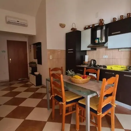 Marin Apartment Splitska